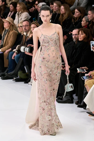Look 39